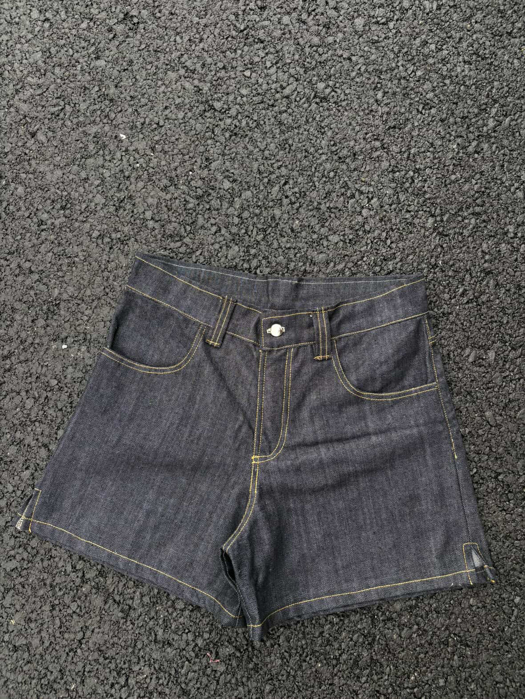 Short Jeans